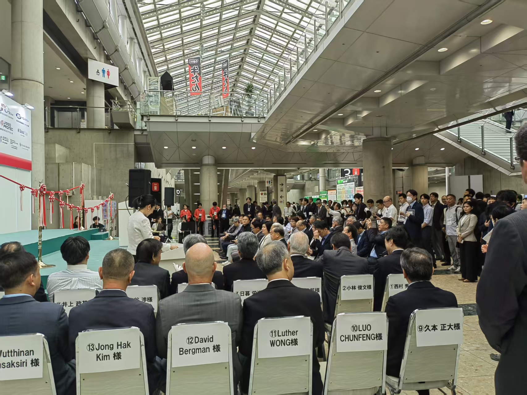 鑫金暉PCB烤箱隧道爐亮相 JPCA SHOW 2025：以技術(shù)創(chuàng)新叩響全球電子電路產(chǎn)業(yè)新征程